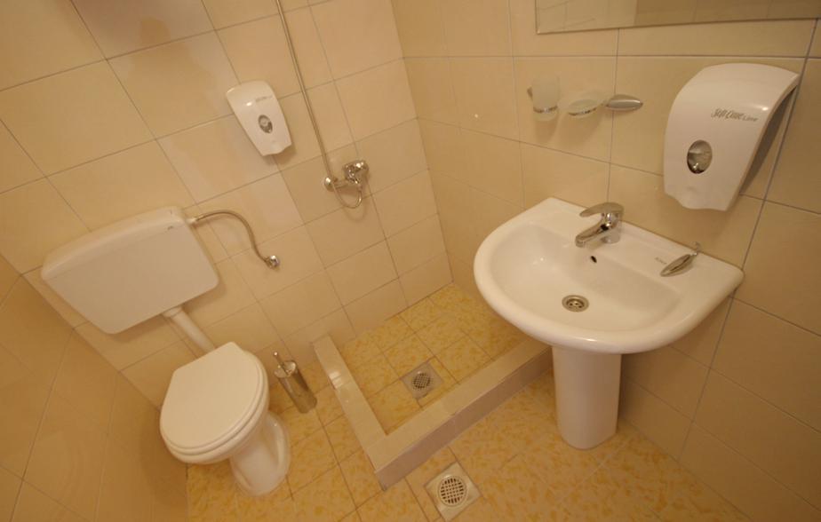 Pansion Bianko Hotel Szkopje Kültér fotó